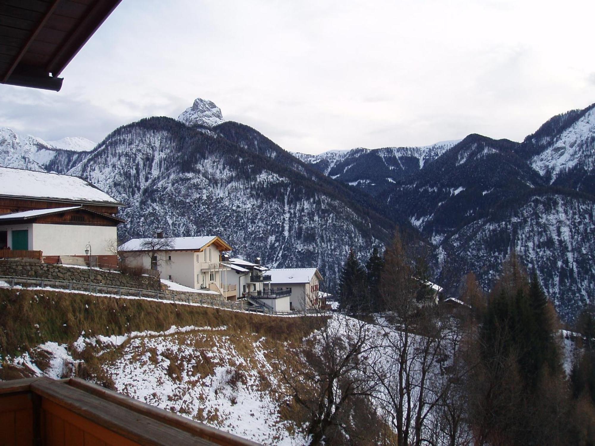 Pension Bichlgeiger Hotel Anras Bagian luar foto